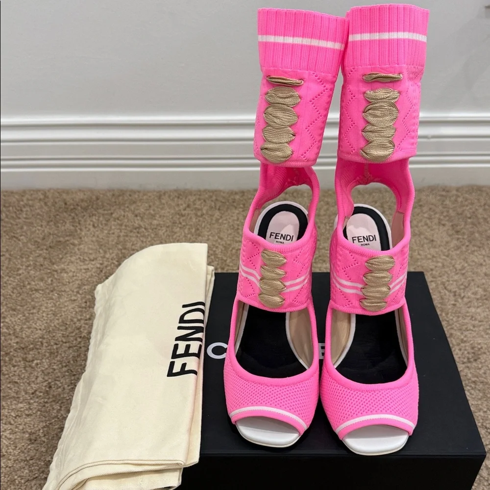 Fendi Pink Mesh Sock Heels – Size 37 – Worn Once
